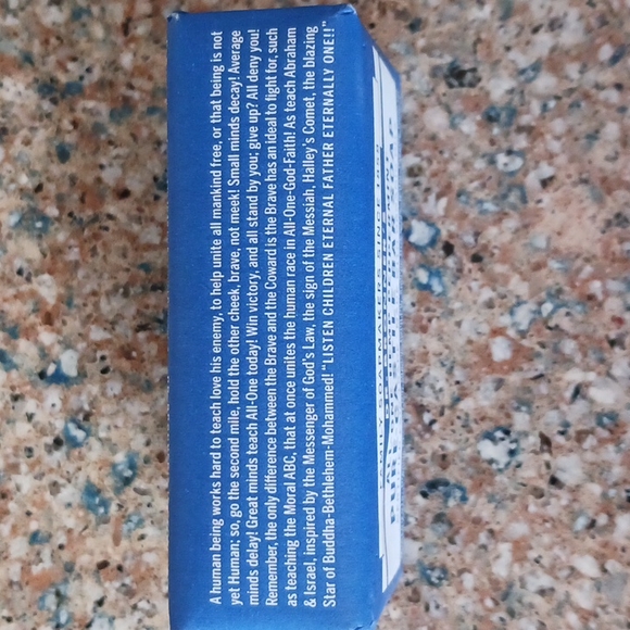 Dr. Bronner's All-One Hemp Peppermint Pure Castille Bar Soap - Picture 3 of 7